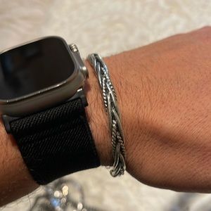 Stainless steel bracelet